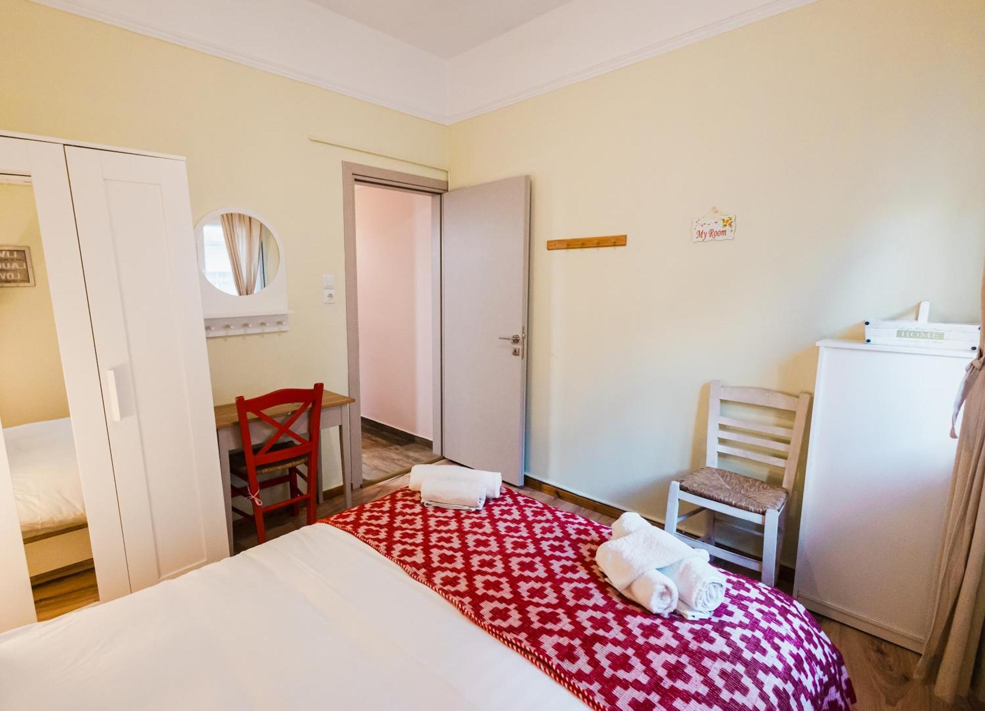 Cozy Place Near Acropolis! Athena Bagian luar foto