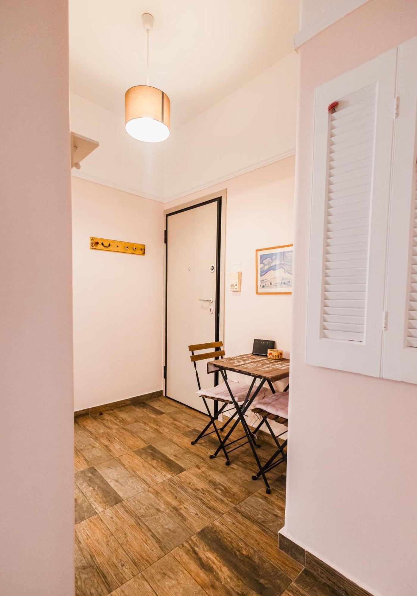 Cozy Place Near Acropolis! Athena Bagian luar foto